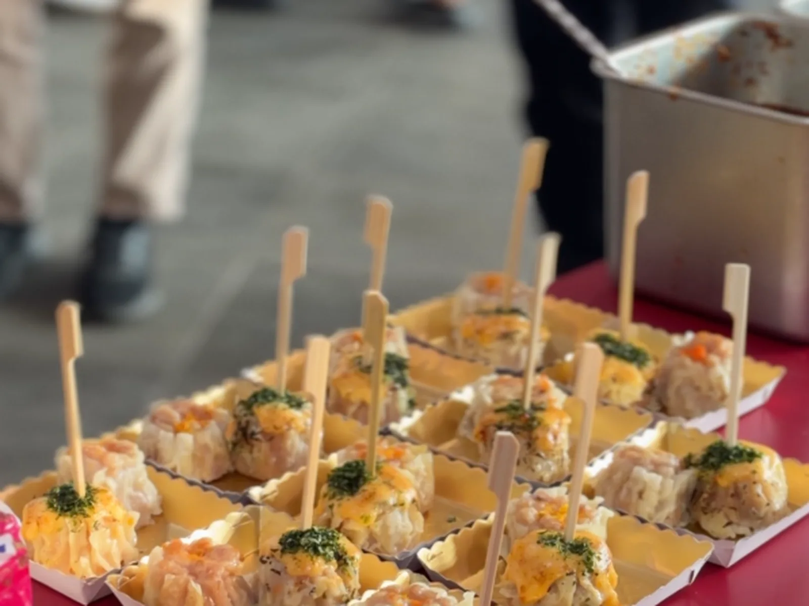Estimasi porsi dimsum untuk acara