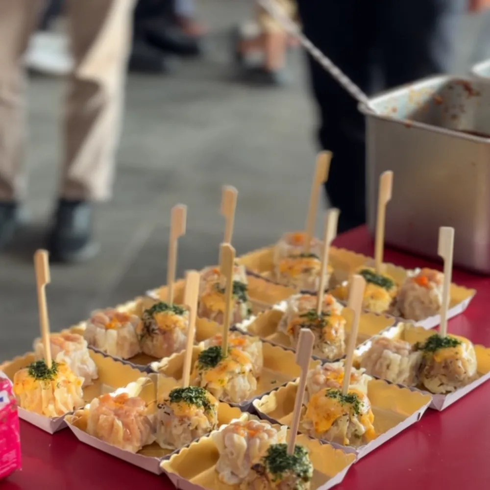 Porsi dimsum tersaji untuk acara — Gongci Dimsum